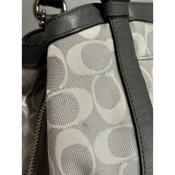 Coach F14934 Cricket Gray Signature Shoulder Bag Purse - Picture 9 of 11